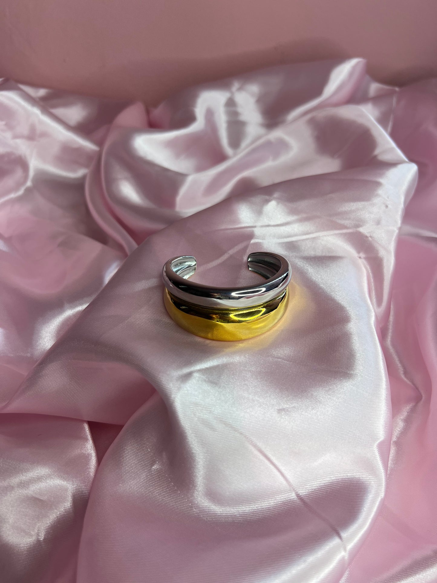 Marquise cuff