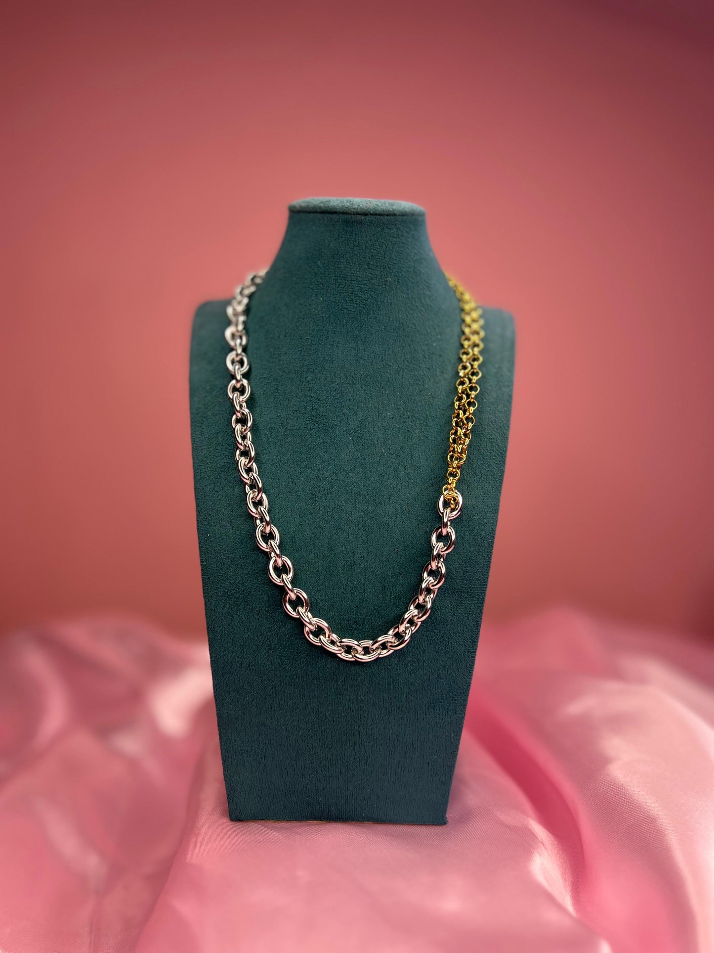 Fionella necklace